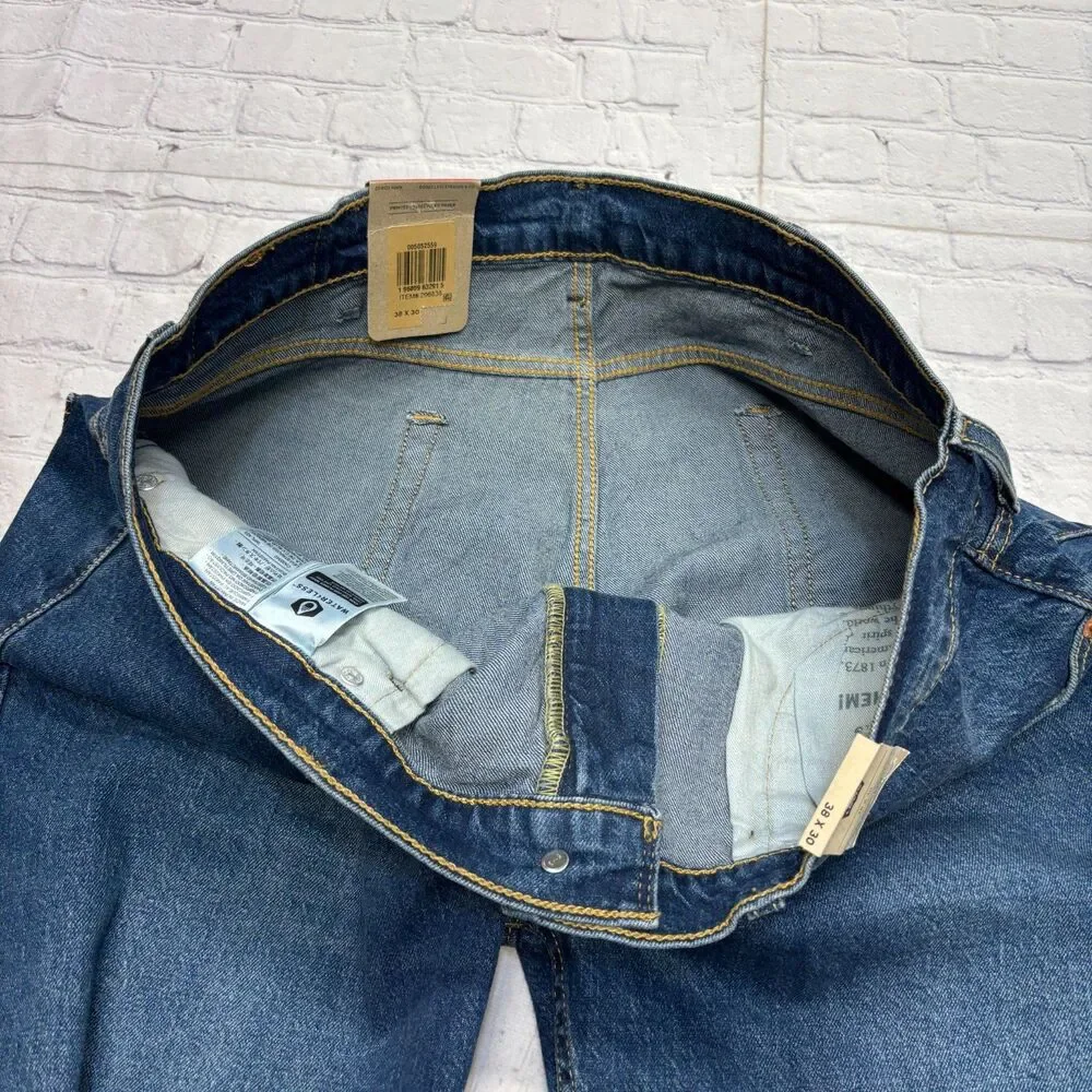 NWT Levi's 505 Regular Straight Jeans Men Size 38x30 Blue Denim C131 -11